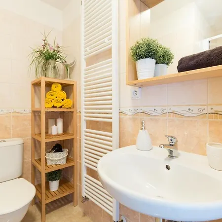 Jane's Attic Appartement *