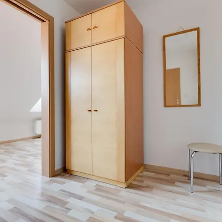דירה Jane's Attic
